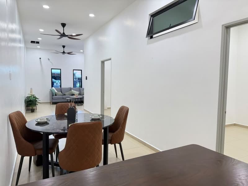 Rumah Teres 1-Tingkat untuk Dijual di Kuala Sungai Baru (Melaka) - Mario Seet - Living Room - PropertyGuru.com.my