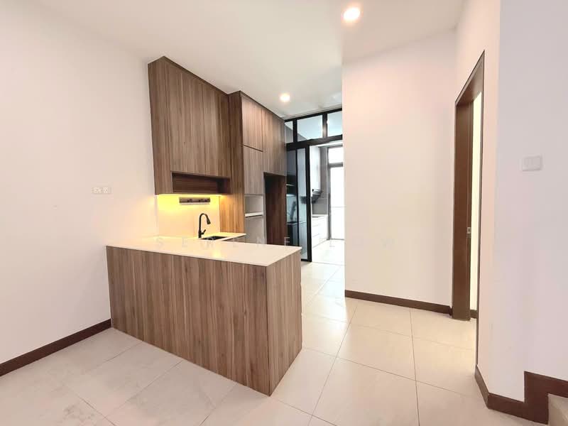 Rumah Teres 2-Tingkat untuk Disewa di Puteri Harbour (Iskandar Puteri (Nusajaya)) - Serene Low - Kitchen - PropertyGuru.com.my