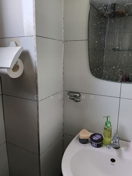 Pangsapuri untuk Dijual di Subang Perdana Goodyear Court 10 - Cindy Ng - Bathroom - PropertyGuru.com.my