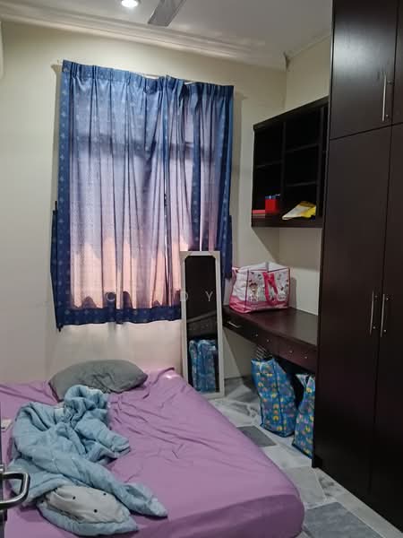 Pangsapuri untuk Dijual di Subang Perdana Goodyear Court 10 - Cindy Ng - Bedroom - PropertyGuru.com.my