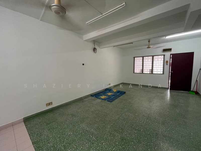 2-storey Terraced House for Sale in Batu Caves (Selangor) - Shaziery Iskandar - PropertyGuru.com.my