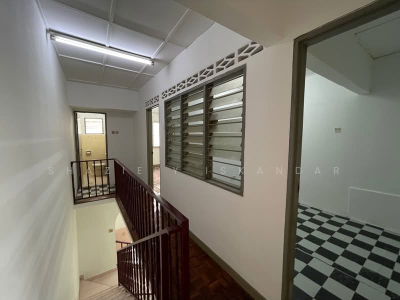 2-storey Terraced House for Sale in Batu Caves (Selangor) - Shaziery Iskandar - PropertyGuru.com.my