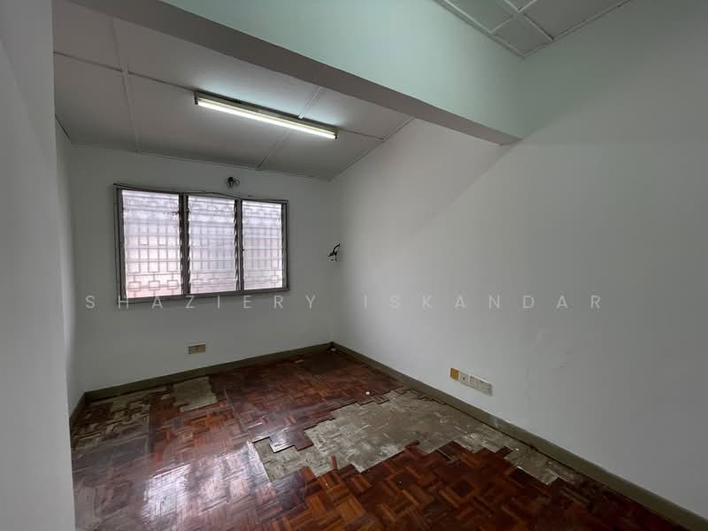 2-storey Terraced House for Sale in Batu Caves (Selangor) - Shaziery Iskandar - PropertyGuru.com.my
