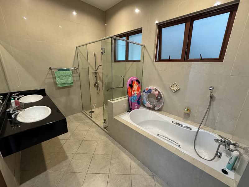Rumah Berkembar untuk Dijual di Taman Sri Hartamas (Sri Hartamas) - YL Tey - Bathroom - PropertyGuru.com.my