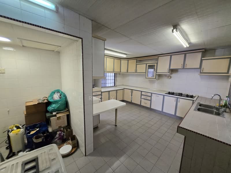 Bungalow House for Sale in Taman Desa (Kuala Lumpur) - Jercy Tan - Kitchen - PropertyGuru.com.my
