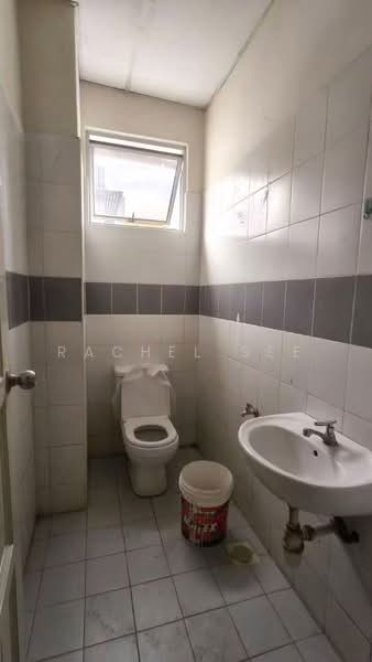 Detached Factory for Rent in Iskandar Puteri (Nusajaya) (Johor) - Rachel See - Bathroom - PropertyGuru.com.my
