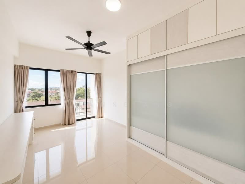 Kondominium untuk Dijual di SeventyNine Residence (79 Residence) - Joanne Ang - Bedroom - PropertyGuru.com.my