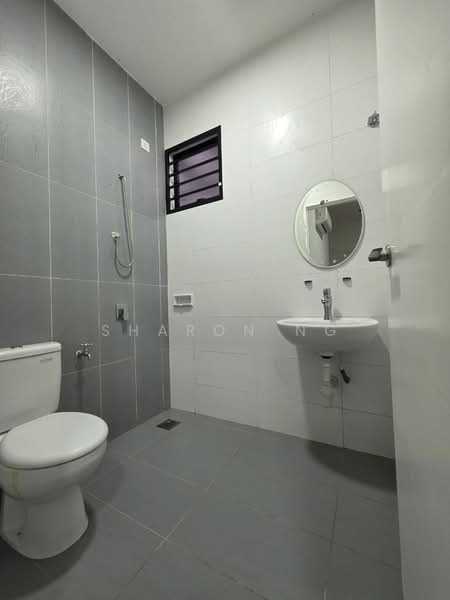 Cluster House for Sale in Bukit Indah (Iskandar Puteri (Nusajaya)) - Sharon Ng - Bathroom - PropertyGuru.com.my
