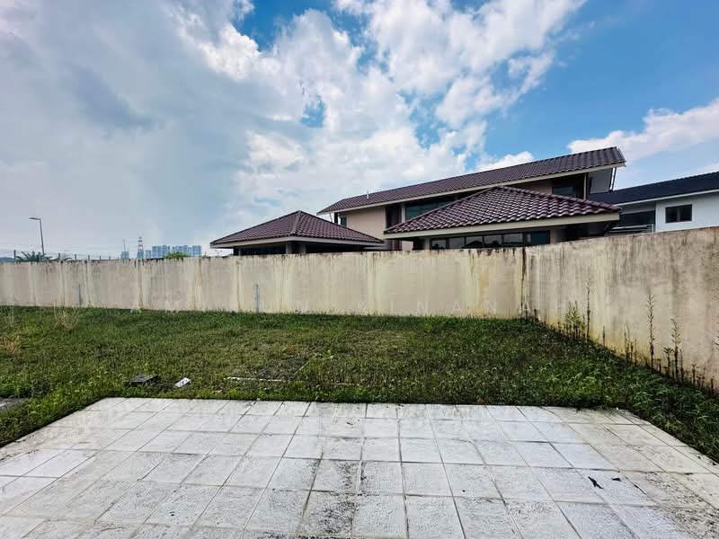 Bungalow House for Sale in Bandar Bukit Mahkota (Bangi) - Amirun Kinanah - Exterior - PropertyGuru.com.my