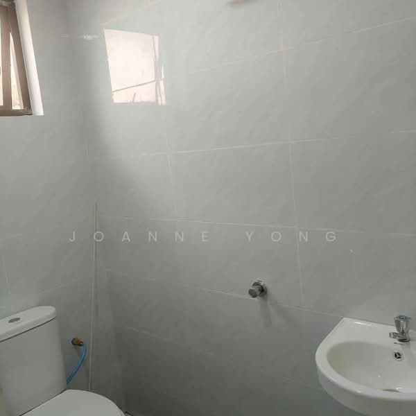 2-storey Terraced House for Sale in Masai (Johor) - Joanne Yong - Bathroom - PropertyGuru.com.my