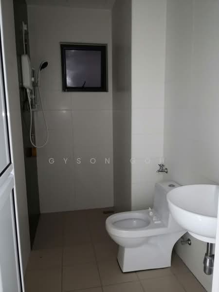 Kondominium untuk Dijual di Dutamas Residence - Gyson Goh - Bathroom - PropertyGuru.com.my