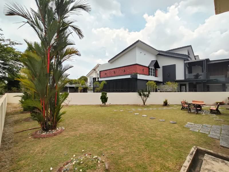 2-storey Terraced House for Sale in Alam Impian (Shah Alam) - Shirley Tan - Exterior - PropertyGuru.com.my