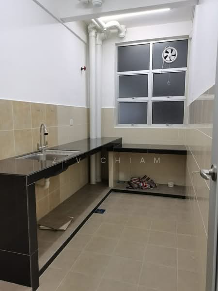 Apartment for Rent at Pangsapuri Kasturi Bandar Dato Onn - Ziv Chiam - Kitchen - PropertyGuru.com.my