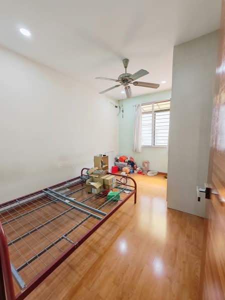 Rumah Teres 2.5-Tingkat untuk Dijual di Taman Mutiara Indah (Puchong) - Evan Goh - Bedroom - PropertyGuru.com.my