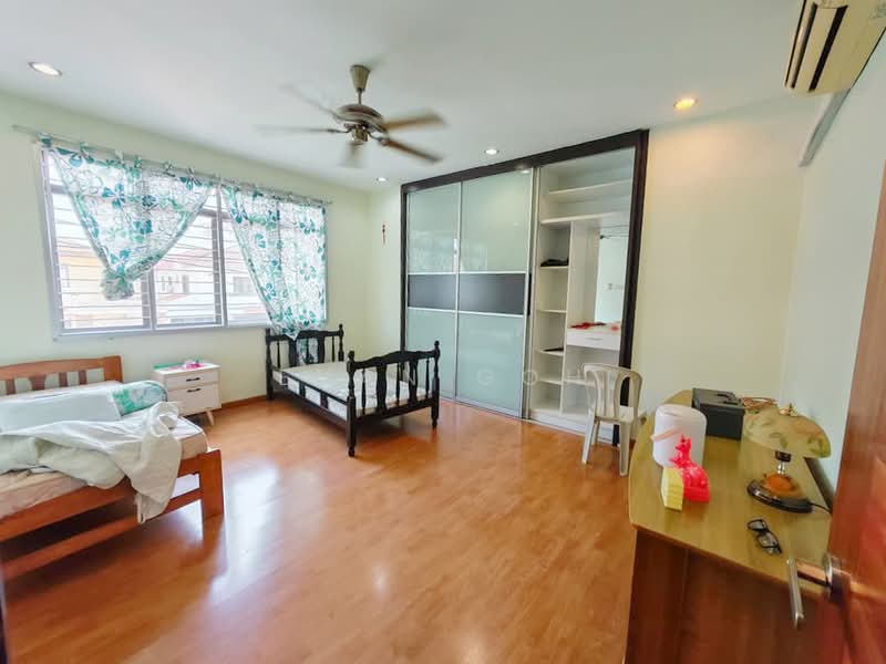 Rumah Teres 2.5-Tingkat untuk Dijual di Taman Mutiara Indah (Puchong) - Evan Goh - Bedroom - PropertyGuru.com.my