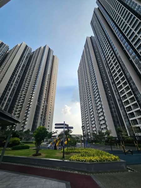 Condominium for Sale at R&F Princess Cove Phase 2-Seine Region - Ray Wong - Exterior - PropertyGuru.com.my