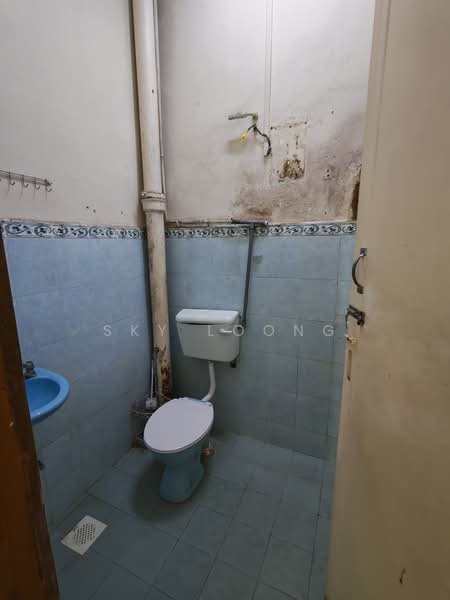 Rumah Teres untuk Dijual di Setapak (Kuala Lumpur) - Sky Loong - Bathroom - PropertyGuru.com.my