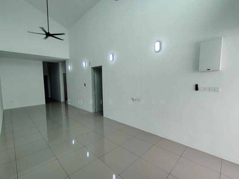 Rumah Teres untuk Disewa di Ipoh (Perak) - Chris Chin - Living Room - PropertyGuru.com.my