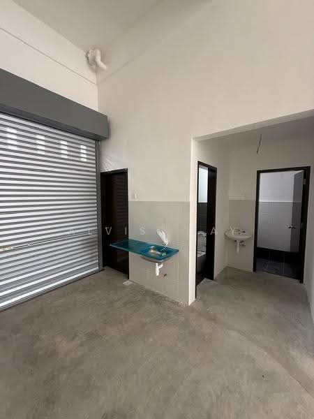 Shop / Office for Rent in Masai (Johor) - Alviss Tay - Bathroom - PropertyGuru.com.my