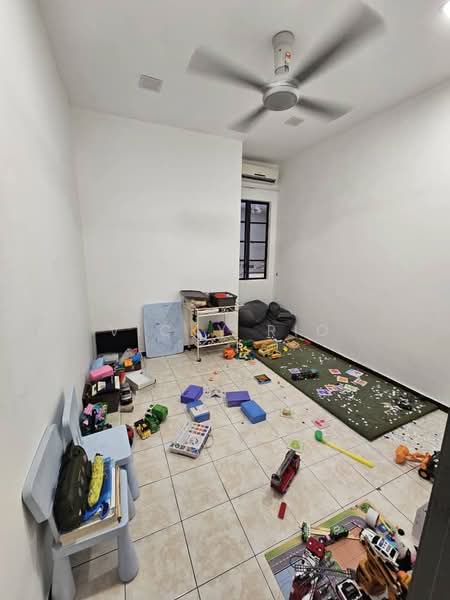 Rumah Berkembar untuk Dijual di Taman Segar Perdana (Cheras) - Vicky Rio - PropertyGuru.com.my