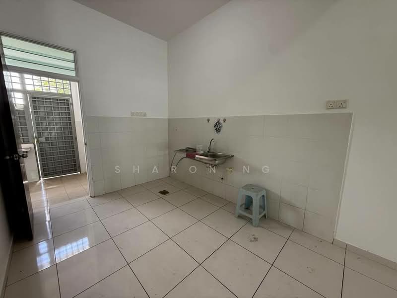2-storey Terraced House for Sale in Taman Nusa Sentral (Iskandar Puteri (Nusajaya)) - Sharon Ng - Kitchen - PropertyGuru.com.my