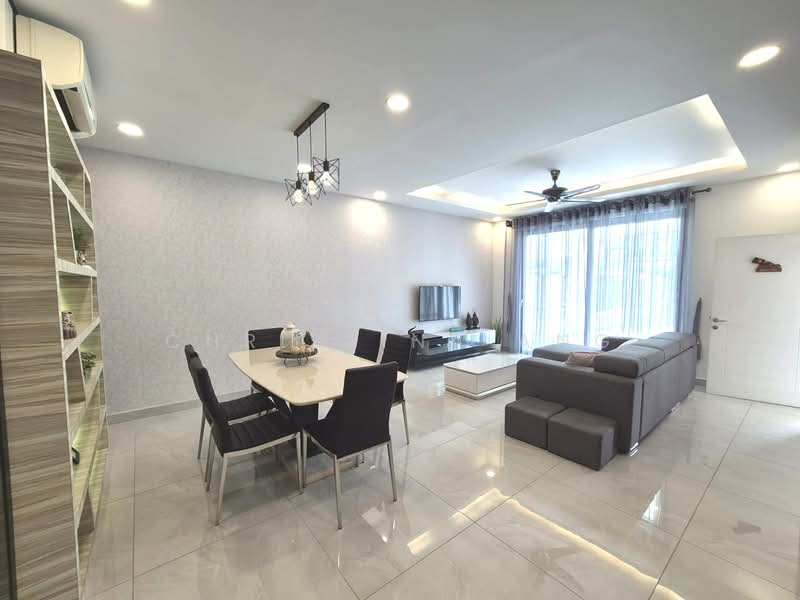 Rumah Teres 2-Tingkat untuk Dijual di Bandar Dato Onn (Tebrau) - Christina Ang - Living Room - PropertyGuru.com.my