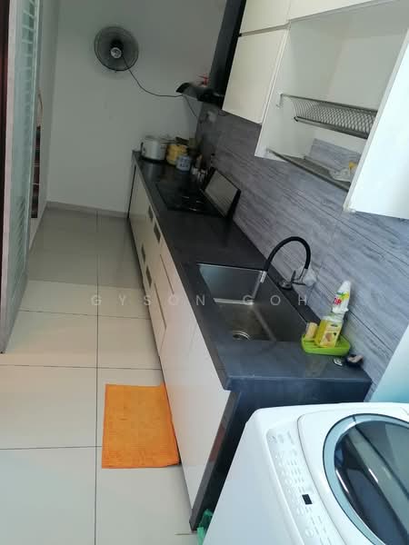 Kondominium untuk Dijual di Berjaya Condominium - Gyson Goh - Kitchen - PropertyGuru.com.my