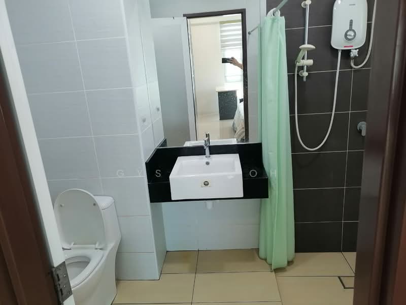 Kondominium untuk Dijual di Berjaya Condominium - Gyson Goh - Bathroom - PropertyGuru.com.my