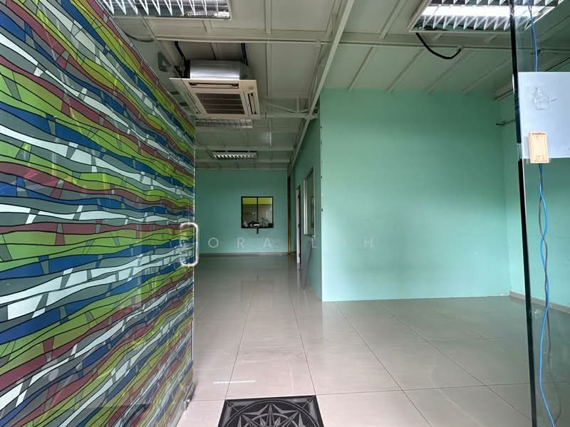 Shop / Office for Rent in Taman Perling (Perling) - Cora Loh - PropertyGuru.com.my