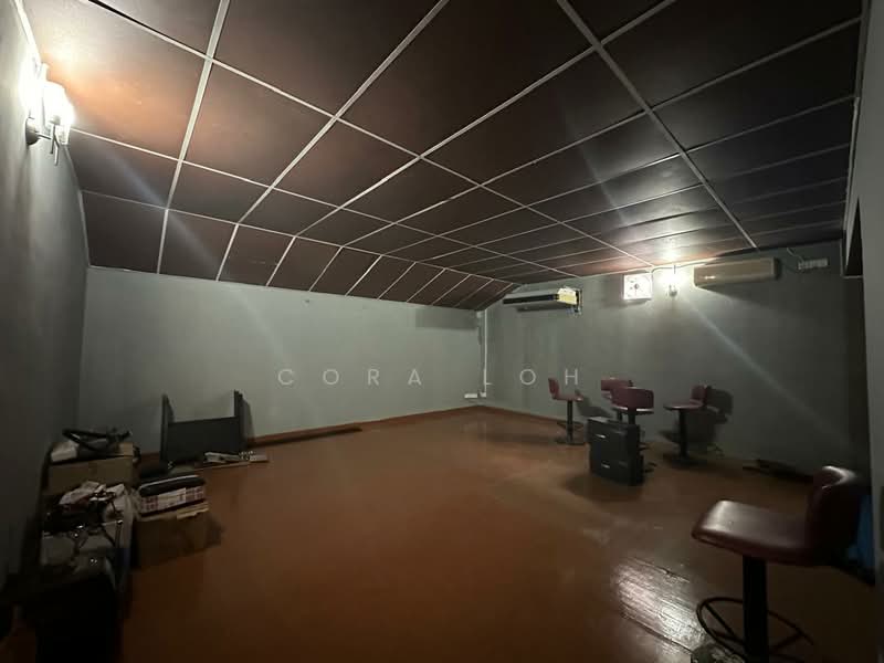 Shop / Office for Rent in Taman Perling (Perling) - Cora Loh - PropertyGuru.com.my