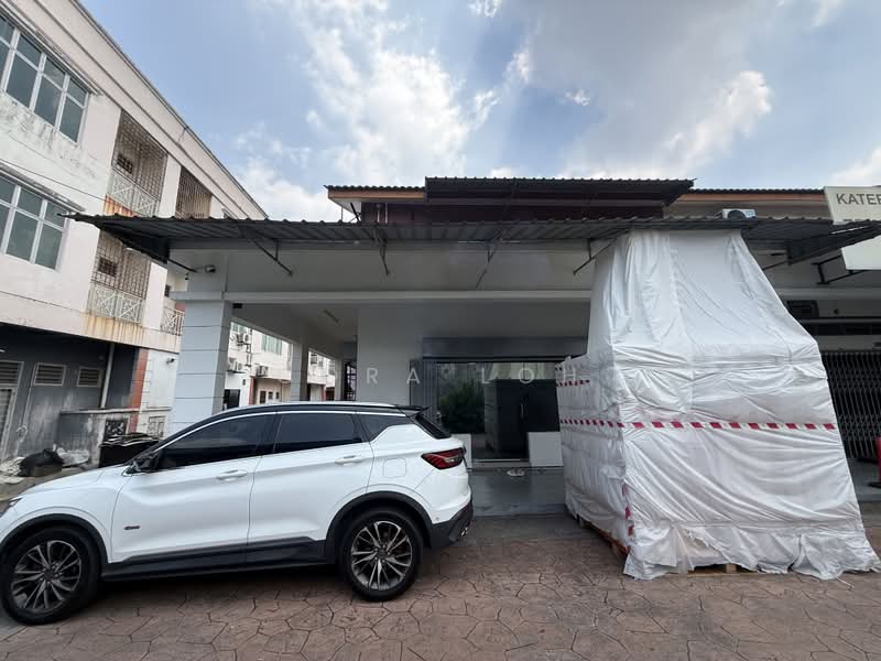 Shop / Office for Rent in Taman Perling (Perling) - Cora Loh - PropertyGuru.com.my