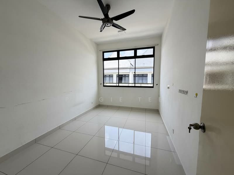 2-storey Terraced House for Sale in Johor Bahru (Johor) - Paggie Tee - PropertyGuru.com.my