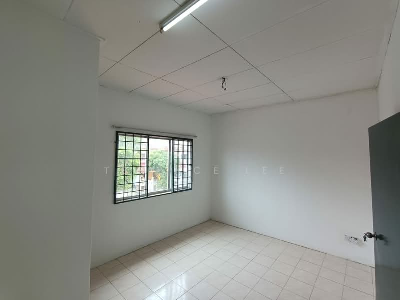 2-storey Terraced House for Sale in Bandar Saujana Putra (Tanjong Duabelas) - Terence Lee - Interior - PropertyGuru.com.my