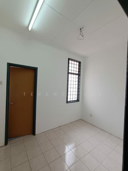 2-storey Terraced House for Sale in Bandar Saujana Putra (Tanjong Duabelas) - Terence Lee - Interior - PropertyGuru.com.my
