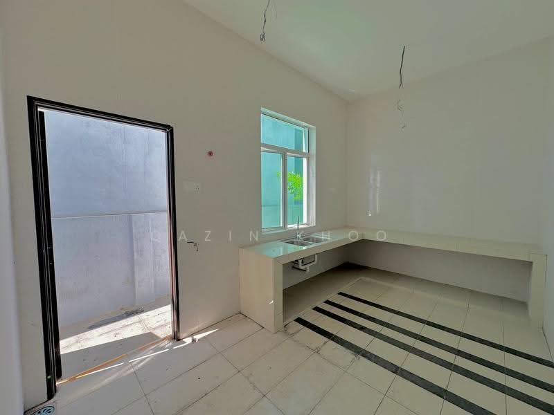 Rumah Berkembar untuk Dijual di Taman Tasek (Ipoh) - Qazin Khoo - Kitchen - PropertyGuru.com.my