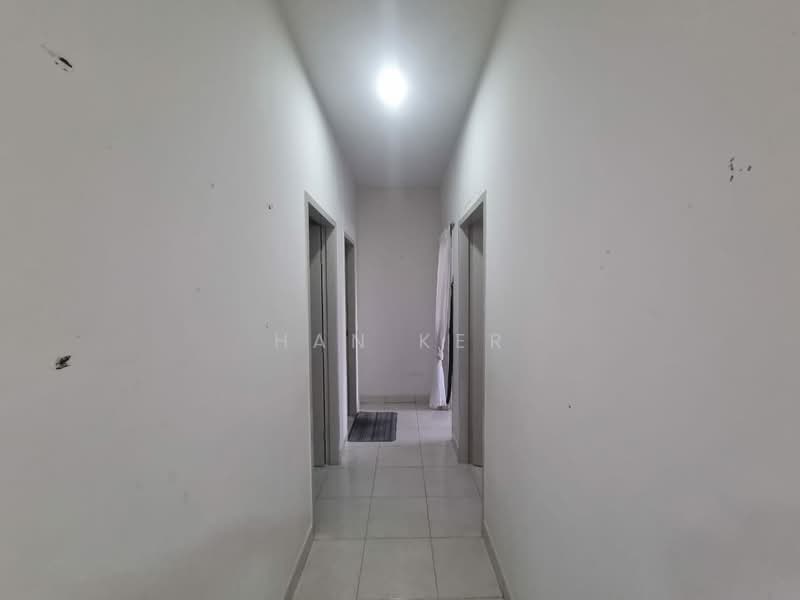 Pangsapuri untuk Dijual di Harmoni 1 - Han Ker - Corridor - PropertyGuru.com.my