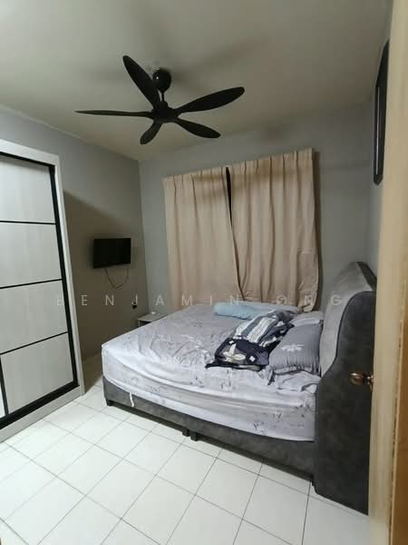 Kediaman Servis untuk Dijual di Nusa Perdana Apartment - Benjamin Ong - Bedroom - PropertyGuru.com.my
