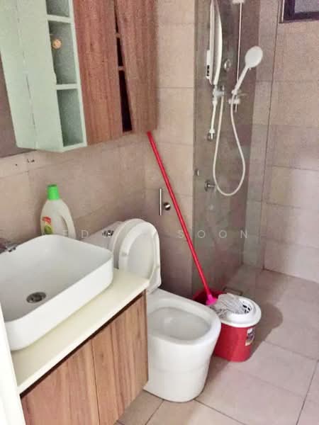 Service Residence for Sale at O'hako Residence - Edwin Soon - Bathroom - PropertyGuru.com.my