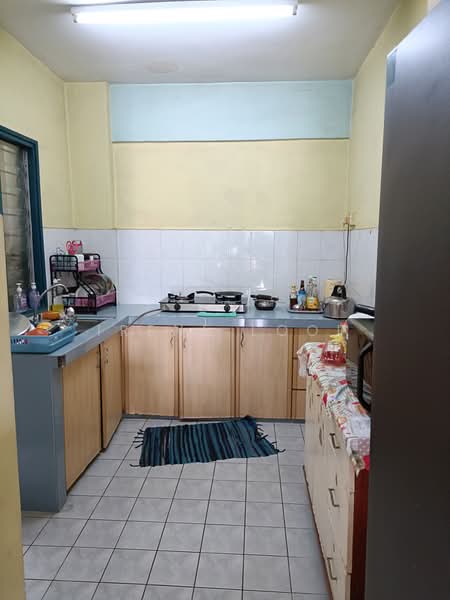 Pangsapuri untuk Dijual di Arena Green - Irene Looi - Kitchen - PropertyGuru.com.my