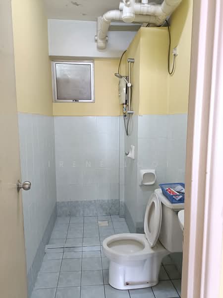 Pangsapuri untuk Dijual di Arena Green - Irene Looi - Bathroom - PropertyGuru.com.my