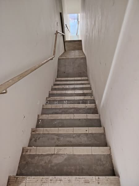 Shop / Office for Rent in Taman Cheng Mutiara (Bertam) - John Tee - Corridor - PropertyGuru.com.my