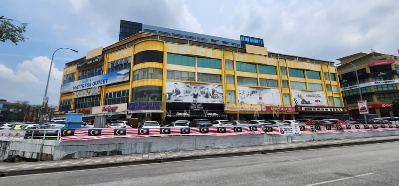 Shop / Office untuk Disewa di Usj 10 (Subang Jaya) - Johnny Tan - Exterior - PropertyGuru.com.my