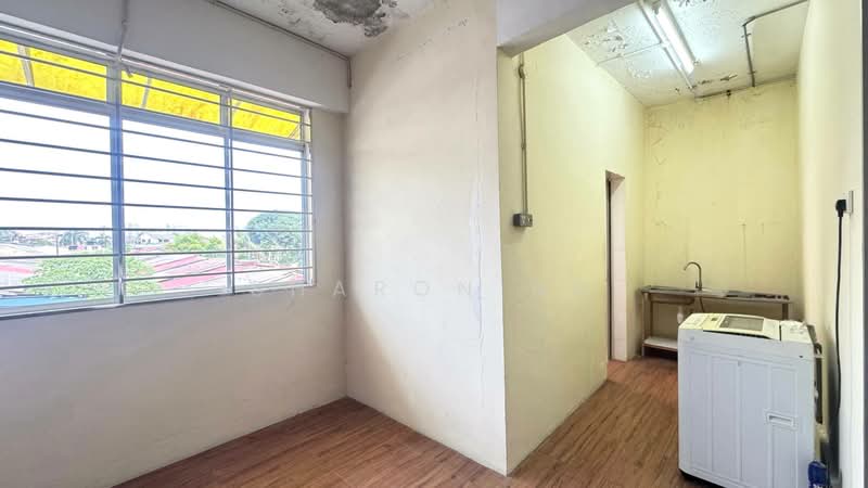 Shop for Sale in Taman Ungku Tun Aminah (Skudai) - Sharon Ng - Interior - PropertyGuru.com.my