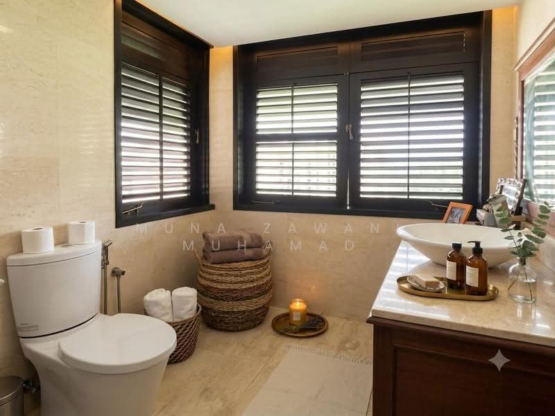 Kondominium untuk Dijual di Armanee Terrace - Muna Zawani Muhamad - Bathroom - PropertyGuru.com.my