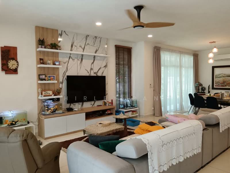 Semi-Detached House for Sale in Taman Mutiara Mas (Skudai) - Shirley Pang - Living Room - PropertyGuru.com.my