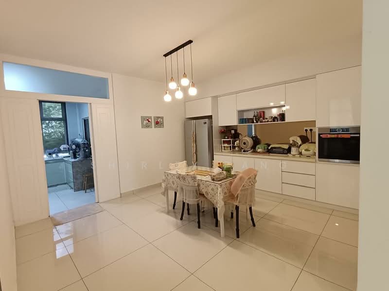 Semi-Detached House for Sale in Taman Mutiara Mas (Skudai) - Shirley Pang - Kitchen - PropertyGuru.com.my