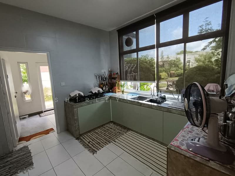 Semi-Detached House for Sale in Taman Mutiara Mas (Skudai) - Shirley Pang - Kitchen - PropertyGuru.com.my
