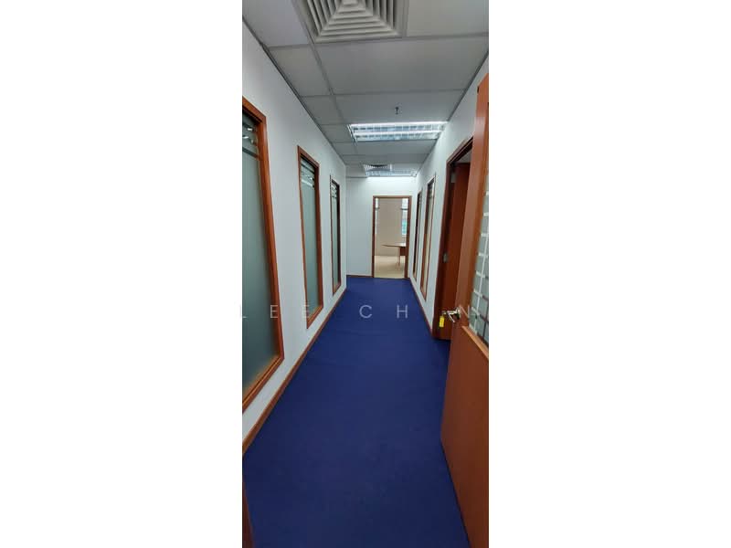 Pejabat untuk Disewa di KL City Centre (Kuala Lumpur) - Lee Chin - Corridor - PropertyGuru.com.my