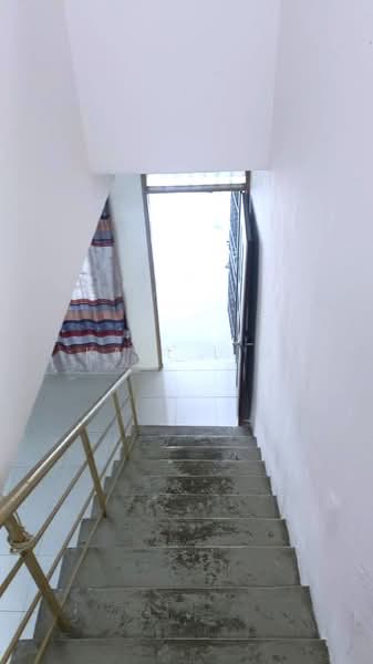 Rumah Teres 2-Tingkat untuk Dijual di Taman Johor Jaya (Johor Bahru) - Karl Lim - Corridor - PropertyGuru.com.my