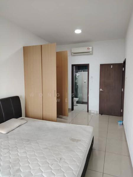 Kediaman Servis untuk Disewa di D'Secret Garden (Pangsapuri Kempas Indah) - Wong Shau Wei - Bedroom - PropertyGuru.com.my